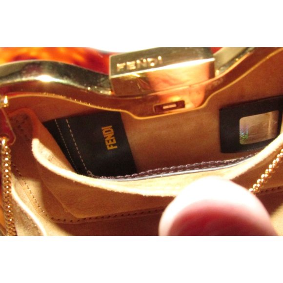 Retro, Fendi two way- clutch red & tortoise shell Lucite clam shell style purse - Picture 8 of 16